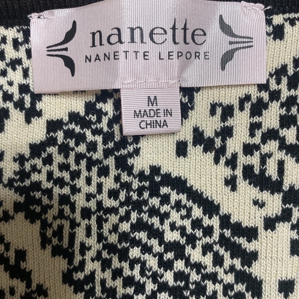 Nanette Lepore black & cream v neck 3/4 sleeve body con knit dress size medium - Picture 6 of 8